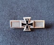 Agrafe barrette croix d'occasion  Chinon