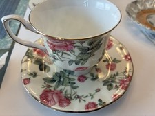 Lot large floral for sale  Oswego