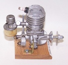 Excelente Elf Single, Modelo 10, Série 3A, 0,097 Spark Ign. Motor de avião modelo, usado comprar usado  Enviando para Brazil