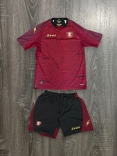 Kit maglia pantaloncino usato  Salerno