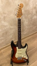 Stratocaster squier made usato  Spedire a Italy