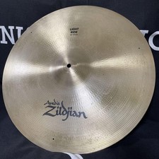 Zildjian light ride d'occasion  Expédié en Belgium
