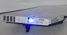 Projetor Multimídia Epson PowerLite 1770W, LCD, WXGA 3000 Lumens 1126 LAMP HORAS comprar usado Projetor Multimídia Epson PowerLite 1770W, LCD, WXGA 3000 Lumens 1126 LAMP HORAS comprar usado  Enviando para Brazil