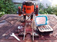 Défonceuse black decker d'occasion  Saint-Hilaire-du-Harcouët
