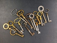Lot old keys d'occasion  Expédié en Belgium