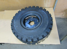 NOVO PNEU DE RODA DE EMPILHADEIRA NEXEN SOLID PRO COM 5 CUBOS DE RODA 7.50-10 5.00F 3-3/8" CUBO ID comprar usado NOVO PNEU DE RODA DE EMPILHADEIRA NEXEN SOLID PRO COM 5 CUBOS DE RODA 7.50-10 5.00F 3-3/8" CUBO ID comprar usado  Enviando para Brazil