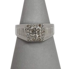 Pre owned 18ct for sale  LONDON