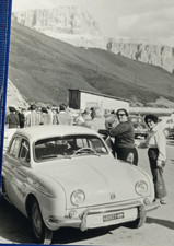 renault dauphine usato  Roma