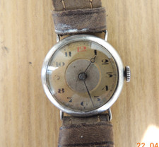 Montre marque generique d'occasion  Montluçon
