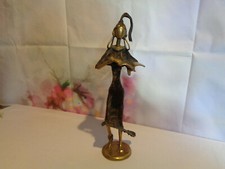 Statue liseuse bronze d'occasion Statue liseuse bronze d'occasion  Le Bugue