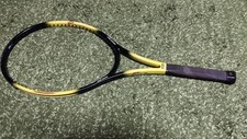 Raquette tennis agassi d'occasion  Expédié en France