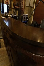 Bancone reception legno usato Bancone reception legno usato  Eboli