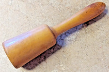 Vintage wooden carvers for sale  Redding