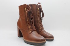 Botas femininas Naturalizer Callie amostra de chão, usado comprar usado  Enviando para Brazil