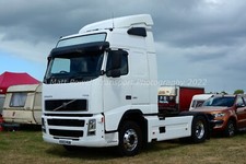 Foto de caminhão 12x8 - Volvo FH12 380 - KX03 RUW, usado comprar usado Foto de caminhão 12x8 - Volvo FH12 380 - KX03 RUW, usado comprar usado  Enviando para Brazil
