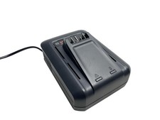 Ładowarka akumulatorów Bosch AL 18V-44 towar B na sprzedaż  PL