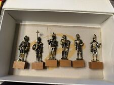 Statuette decorative peltro usato  Osio Sotto