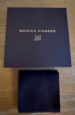 Caixa articulada de presente de joias marrom Monica Vinader com bolsa de tecido de camurça SEM JOIAS, usado comprar usado  Enviando para Brazil