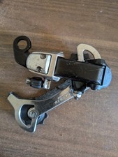 Dérailleur arrière vélo d'occasion  Laignes