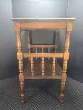 Mesa lateral vintage meados do século XX madeira duas prateleiras comprar usado  Enviando para Brazil