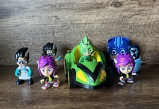 Masks lot gekko for sale  Lancaster
