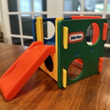 Little tikes dollhouse for sale  Brick