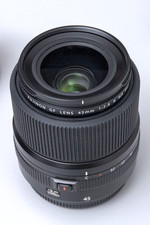 Fuji 2.8 r usato  Osimo