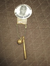 roberto clemente pin for sale roberto clemente pin for sale Newport