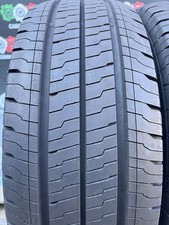 Pneumatici 235 16c usato  Acri