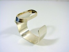 Bracelet jonc rigide d'occasion  Saint-Alban-de-Montbel