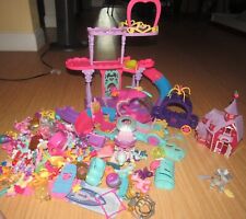 Usado, My Little Pony 200+ Peças (50+ Pôneis) Castelo Celeiro Helicóptero Carro de Transporte comprar usado  Enviando para Brazil