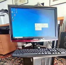 Monitor pollici samsung usato  Roma