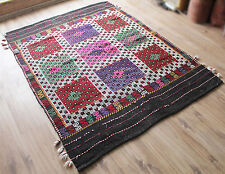 Tapis turc kilim d'occasion  Expédié en France