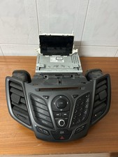 autoradio ford fiesta mk7 usato  Bitonto