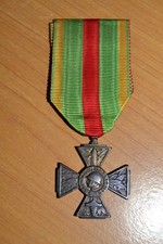 Croix combattant volontaire d'occasion  Montluel