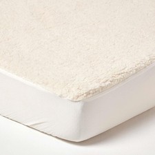 Faux lamb wool for sale  CRADLEY HEATH