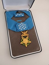 Medaglia onore del usato  Acireale