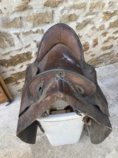 Old military saddle d'occasion  Expédié en Belgium