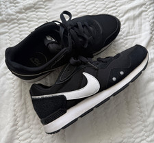 Nike venture runner for sale  Logan