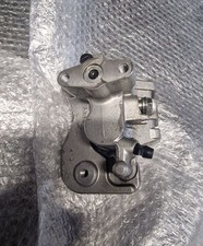 pinza freno burgman 400 k 7 usato pinza freno burgman 400 k 7 usato Roma