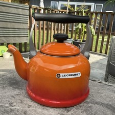 Creuset 2.1l stovetop for sale  ELY