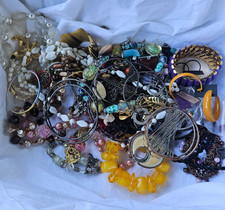 Lot bijoux trier d'occasion  Le Luc