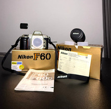 Nikon f60 fotocamera usato  Gravina in Puglia
