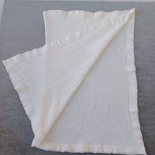 Cobertor acrílico vintage Baby Morgan waffle térmico tecido acabamento de náilon branco cremoso, usado comprar usado Cobertor acrílico vintage Baby Morgan waffle térmico tecido acabamento de náilon branco cremoso, usado comprar usado  Enviando para Brazil