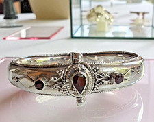 Wunderschöner damen armreif gebraucht kaufen Wunderschöner damen armreif gebraucht kaufen  Reinbek