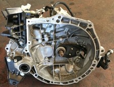 Cambio manuale marce usato  Putignano