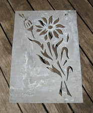 Ancien pochoir zinc d'occasion  Neuville-aux-Bois