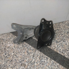 6r0199167aa supporto elastico usato  Italia