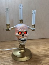 Candelabro vintage Trendmaster Halloween esqueleto caveira olhos iluminados 1994, usado comprar usado Candelabro vintage Trendmaster Halloween esqueleto caveira olhos iluminados 1994, usado comprar usado  Enviando para Brazil