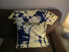 Leeds united away for sale Leeds united away for sale  EDINBURGH